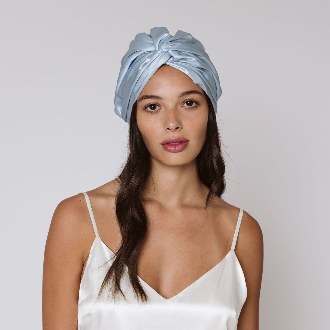 Bonnet de nuit : pourquoi vous devriez en porter un chaque soir ? - NUITE®